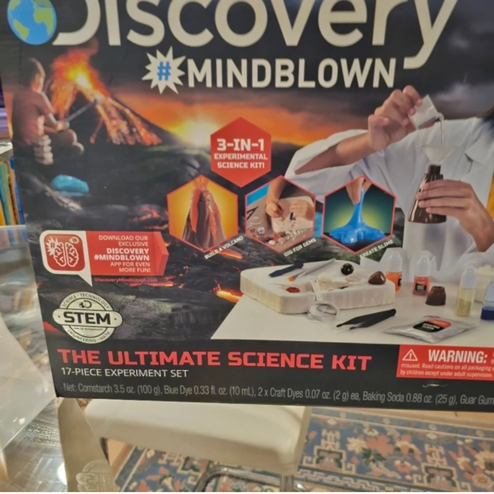 Discovery Mindblown The Ultimate Science Kit 17 Pc Experiment Set
